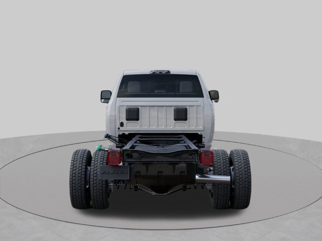 New 2026 RAM 4500 Tradesman w/ Chrome Appearance Group AWD/4WD image 7