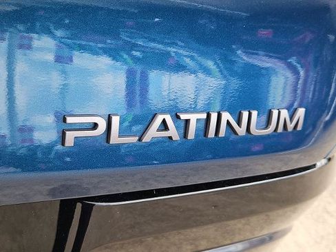 Certified 2026 Nissan Murano Platinum w/ Cargo Package AWD/4WD image 13