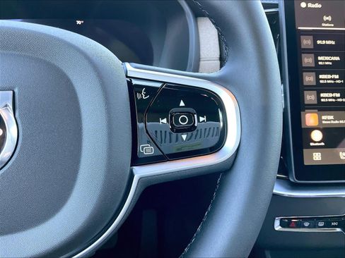 New 2026 Volvo XC90 B5 Plus AWD/4WD image 18