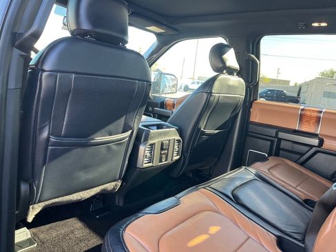 Used 2016 Ford F150 Limited w/ Trailer Tow Package image 31