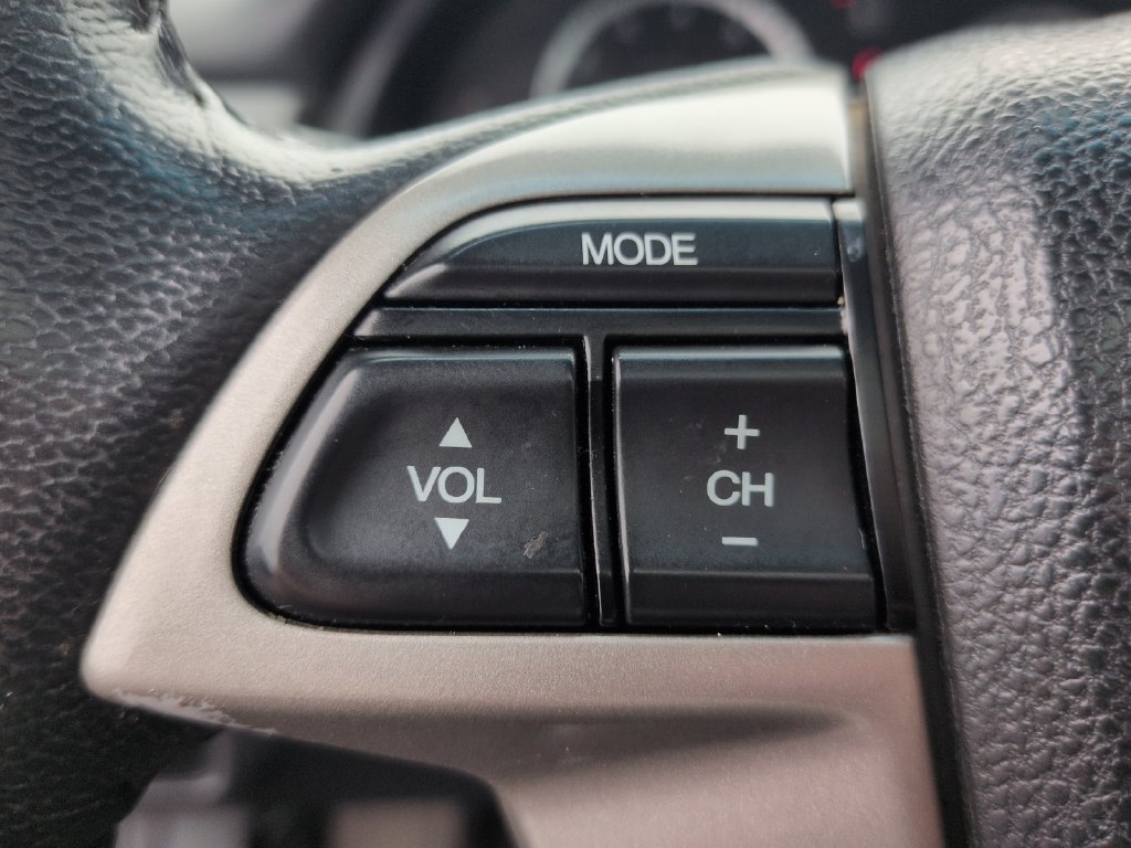 Used 2011 Honda Accord EX-L image 18