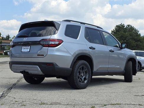 New 2025 Honda Pilot TrailSport image 21