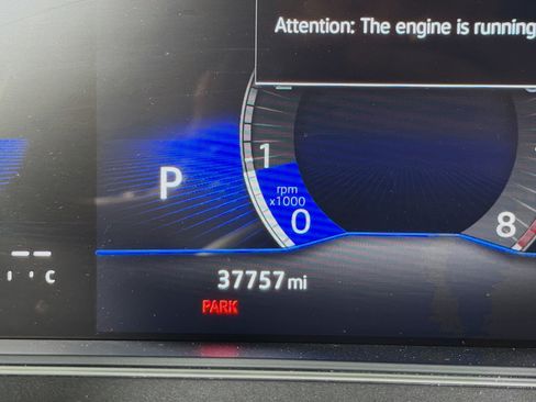 Used 2023 Volkswagen Tiguan S FWD image 19