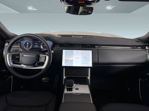 New 2026 Land Rover Range Rover Long Wheelbase SE AWD/4WD image 14