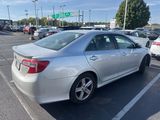 Used 2014 Toyota Camry SE image 3