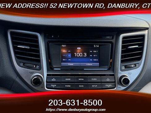 Used 2017 Hyundai Tucson SE AWD/4WD image 19