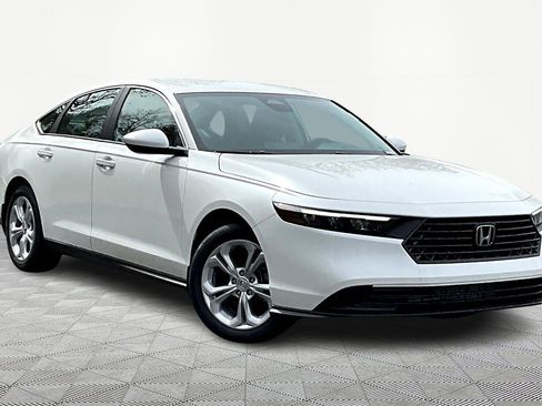 New 2026 Honda Accord LX image 3