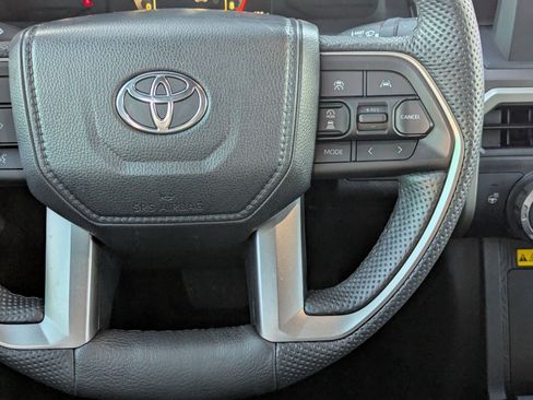 Used 2024 Toyota Tacoma image 22