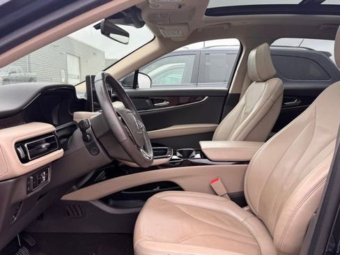 Used 2022 Lincoln Nautilus Reserve image 7