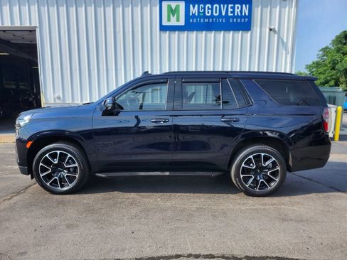 Used 2021 Chevrolet Tahoe RST w/ Luxury Package AWD/4WD image 2