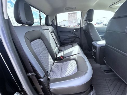 Used 2022 Chevrolet Colorado Z71 image 18