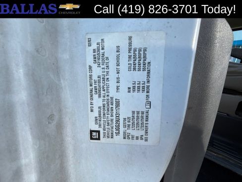 Used 2003 GMC Savana 2500 Extended Passenger w/ Sle Preferred Equipment Group RWD image 13