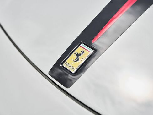 Used 2014 Ferrari 458 Spider RWD image 8