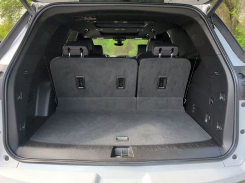 Used 2023 Chevrolet Traverse High Country AWD/4WD image 29