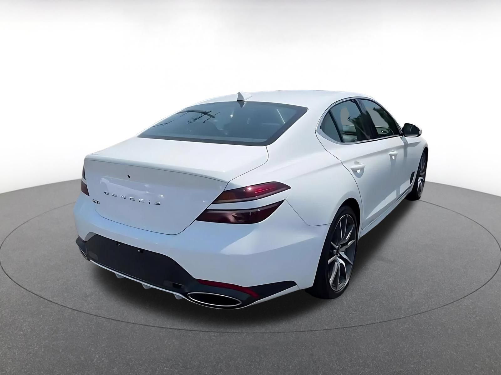 Used 2026 Genesis G70 2.5T RWD image 13