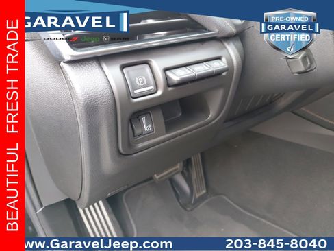 Used 2020 Cadillac CT5 Sport w/ Parking Package AWD/4WD image 25
