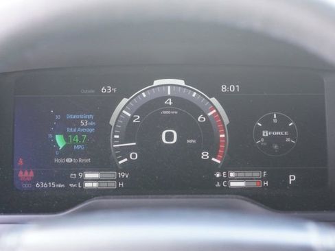 Used 2023 Toyota Tundra Platinum AWD/4WD image 24