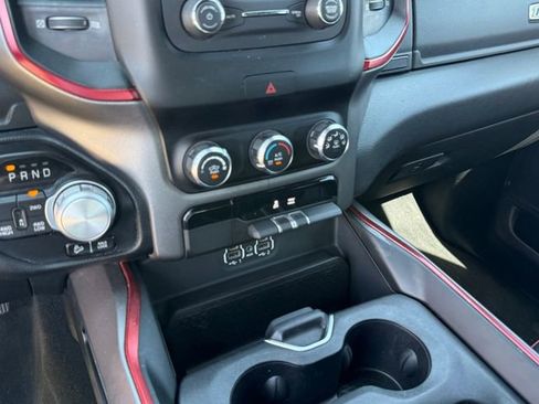 Used 2022 RAM 1500 Rebel AWD/4WD image 26