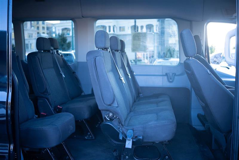 Used 2018 Ford Transit 350 XLT RWD image 15