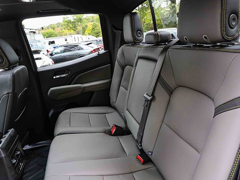 Used 2024 Chevrolet Colorado ZR2 w/ ZR2 Bison Edition image 23