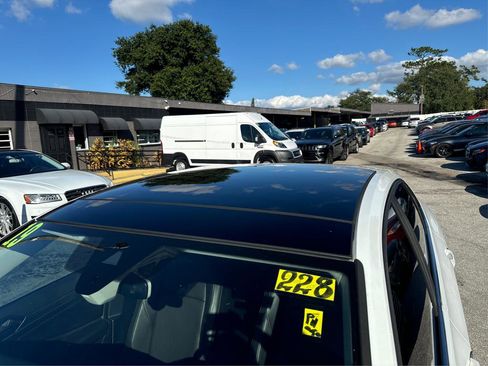 Used 2019 Volkswagen Jetta SEL image 11