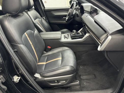 Used 2025 MAZDA CX-90 3.3 Turbo w/ Premium Plus Pkg AWD/4WD image 14