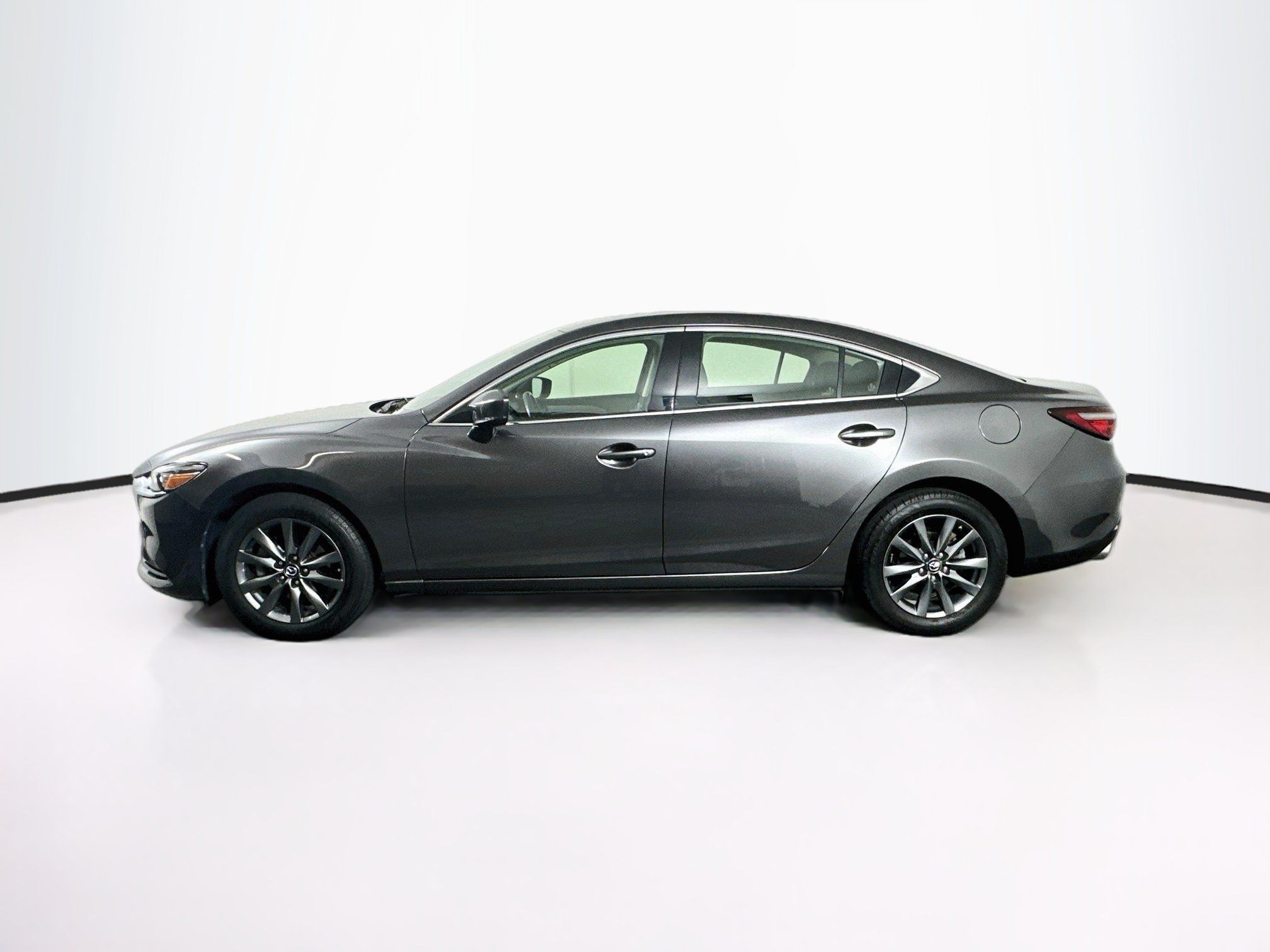 Used 2018 MAZDA MAZDA6 Sport FWD image 4