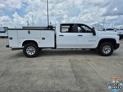Used 2024 Chevrolet Silverado 3500 W/T w/ WT Fleet Convenience Package AWD/4WD image 8