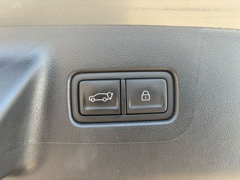 Used 2025 Hyundai Santa Fe SEL FWD image 23