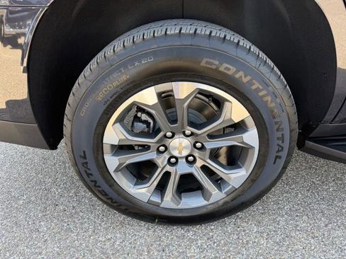 New 2026 Chevrolet Tahoe LS image 11