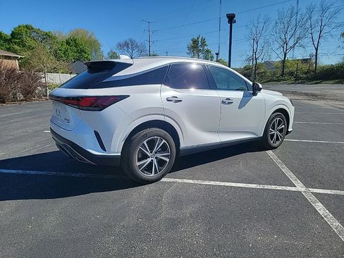 Used 2024 Lexus RX 350 Premium w/ Convenience Package AWD/4WD image 4