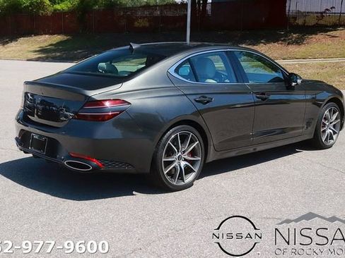 Used 2025 Genesis G70 2.5T AWD/4WD image 6