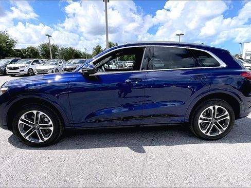 Certified 2025 Audi Q5 Premium w/ Premium Plus AWD/4WD image 8