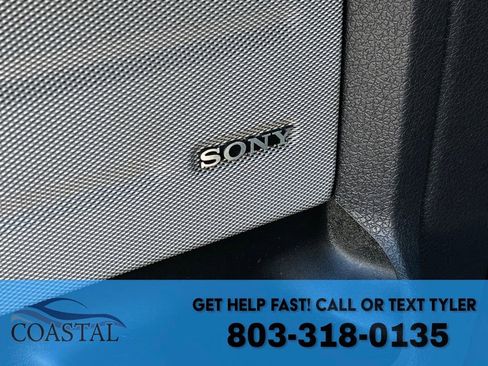 Used 2014 Ford F150 Raptor w/ Equipment Group 801A Luxury image 8