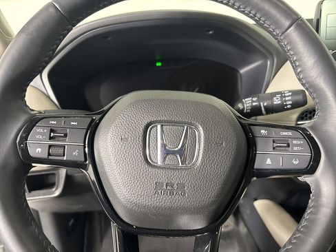 Used 2025 Honda HR-V EX-L image 13