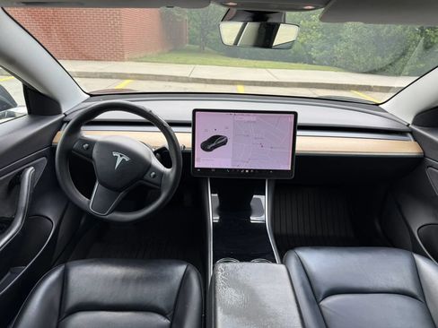 Used 2020 Tesla Model 3 Long Range AWD/4WD image 4