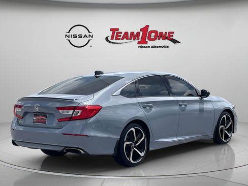 Used 2022 Honda Accord Sport image 8