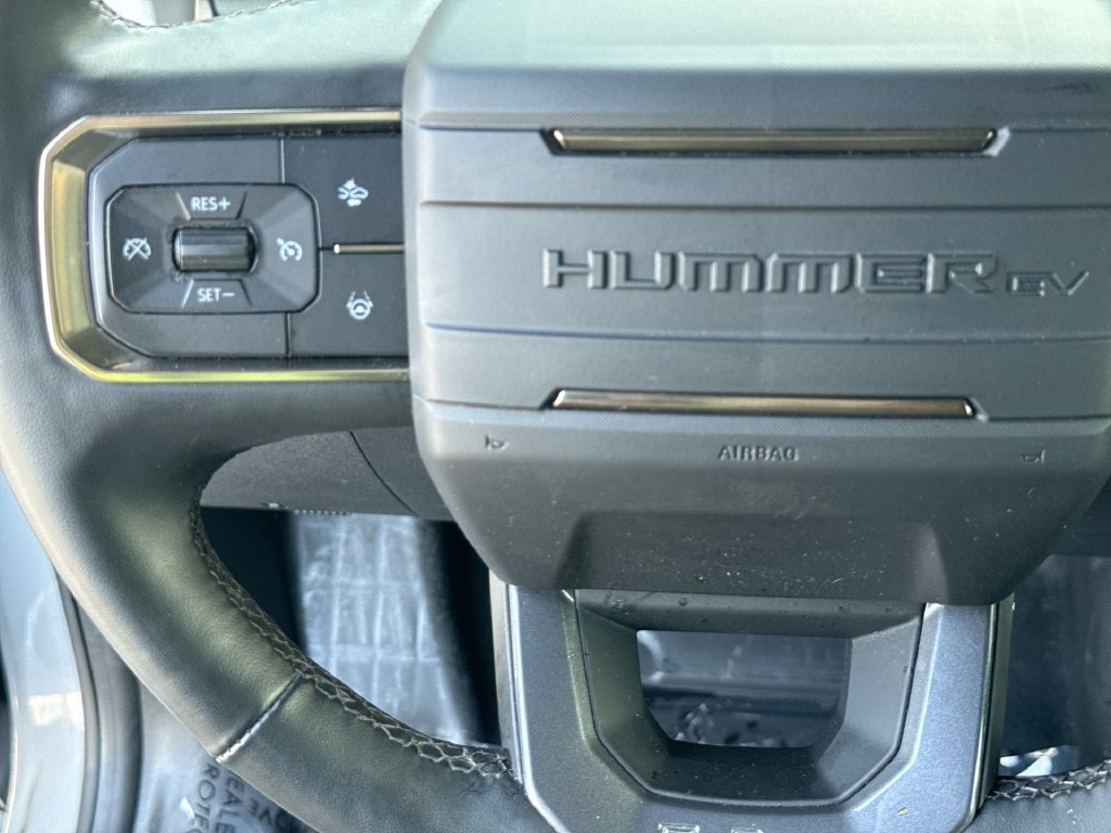 Used 2025 GMC Hummer EV 3X AWD/4WD image 17