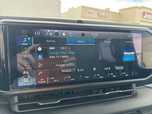 Used 2024 Jeep Wrangler Sahara w/ Technology Group image 28