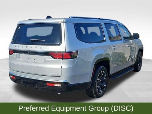 Used 2024 Jeep Wagoneer L Series III w/ Flexible Seating Group image 4
