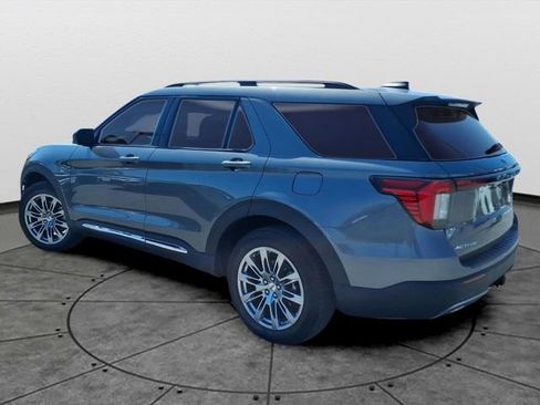 Used 2025 Ford Explorer Active w/ Active Comfort Package AWD/4WD image 7