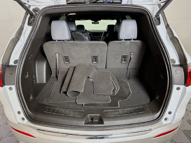 Used 2023 Buick Enclave Essence FWD image 25