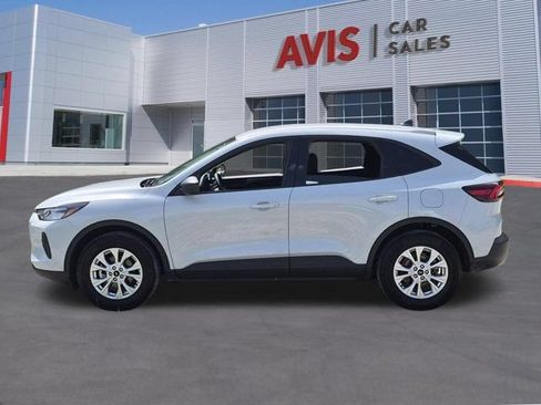 Used 2025 Ford Escape Active AWD/4WD image 10
