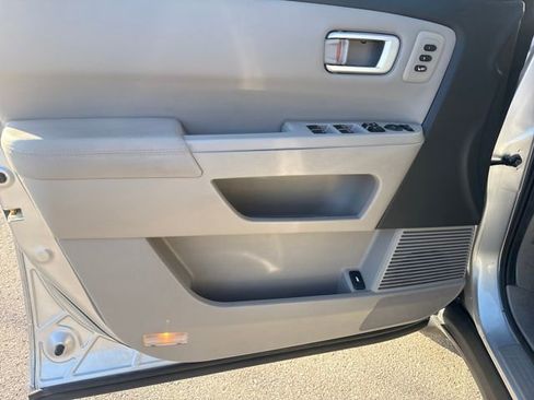 Used 2013 Honda Pilot Touring image 9