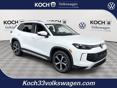 New 2025 Volkswagen Tiguan SE