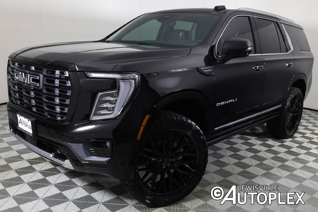 Used 2026 GMC Yukon Denali Ultimate w/ LPO, Floor Liner Package AWD/4WD image 1