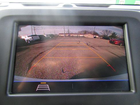 Used 2020 Chevrolet Equinox LS w/ LS Convenience Package image 13