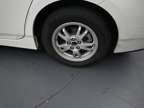 Used 2011 Toyota Prius Three image 19