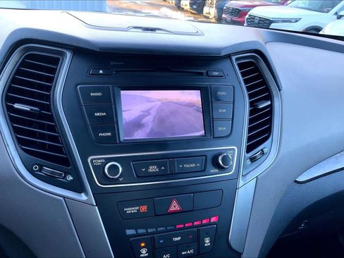 Used 2018 Hyundai Santa Fe Sport image 29