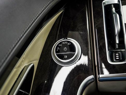Used 2023 Mercedes-Benz S 580 4MATIC Sedan image 31